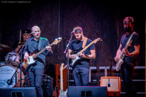 cat-ridgeway-and-the-tourists-guitar-players-downtown-orlando