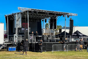 stageline-sl100-stage-rental-kissimmee-osceola-heritage-park-side-view